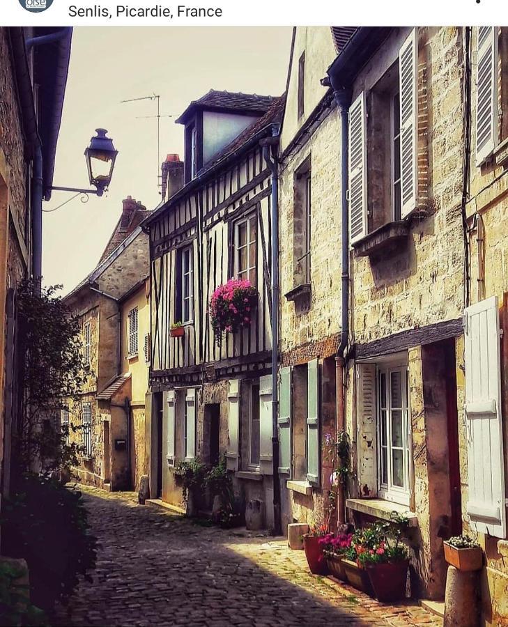 Wisteria Cottage Fleurines Exterior foto